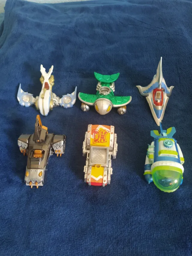 LOTE 6 Figure Skylanders SuperChargers X 20 Euro
