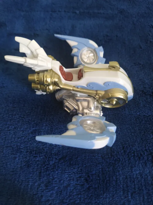 LOTE 6 Figure Skylanders SuperChargers X 20 Euro
