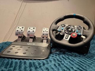 Logitech G29 Driving Force PS5/PS4/PC