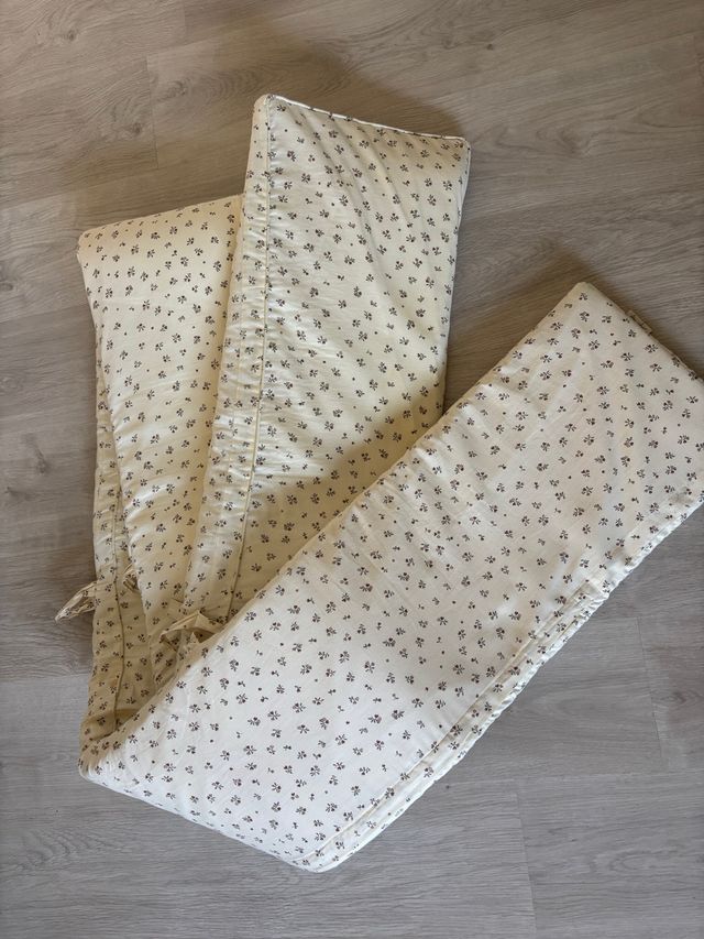 Protector Cuna Integral Estampado Floral