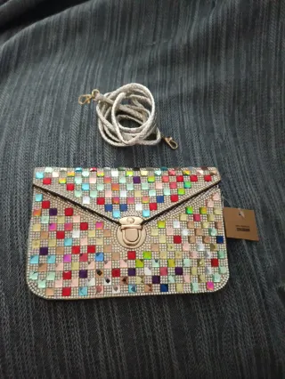 Bolso de mano cartera con pedrería
