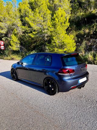 Volkswagen Golf 6R