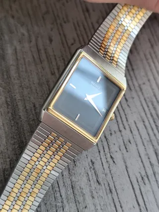 Reloj Seiko Tank Neo-Vintage