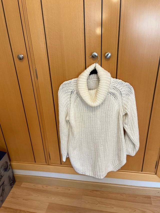 Jersey largo cuello alto blanco