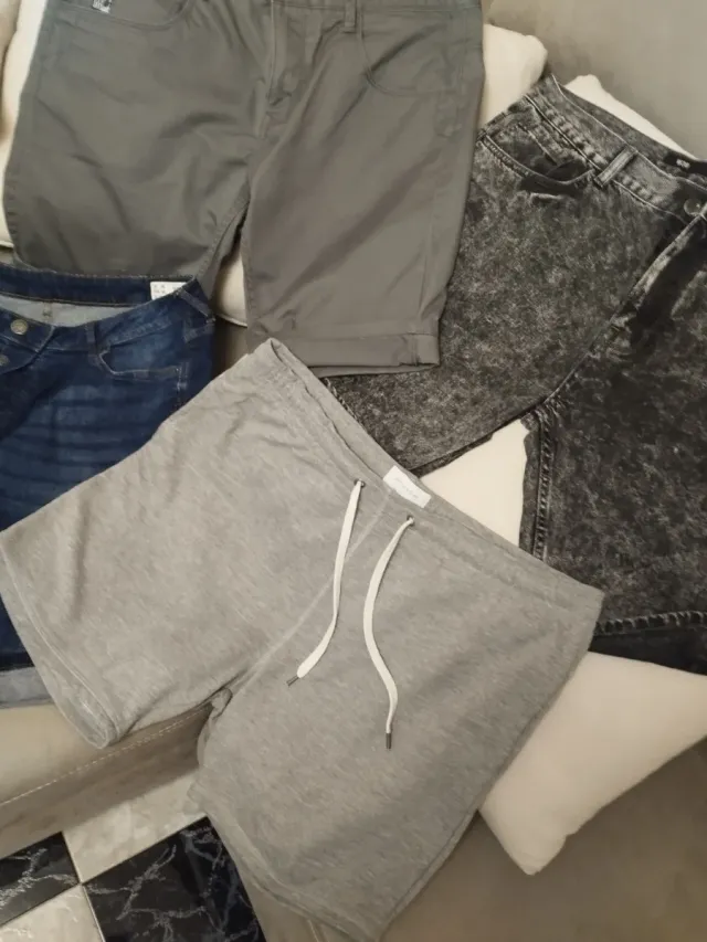 Lote 4 pantalones cortos