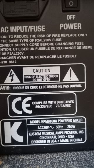 Amplificador Kustom KPMS180 Powered Mixer