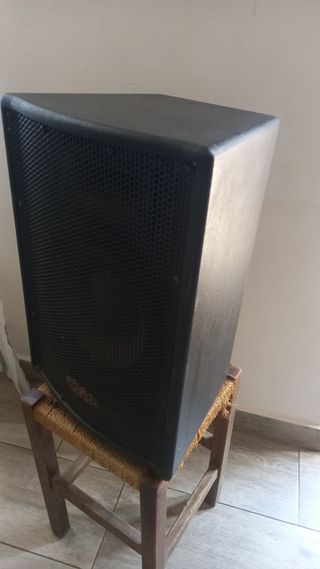 Amplificador Kustom KPMS180 Powered Mixer