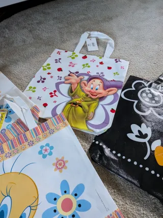 Set 5 Borse di plastica con personaggi