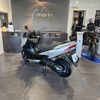 SUZUKI BURGMAN 400 ABS 2024 MOTO DE REESTRENO