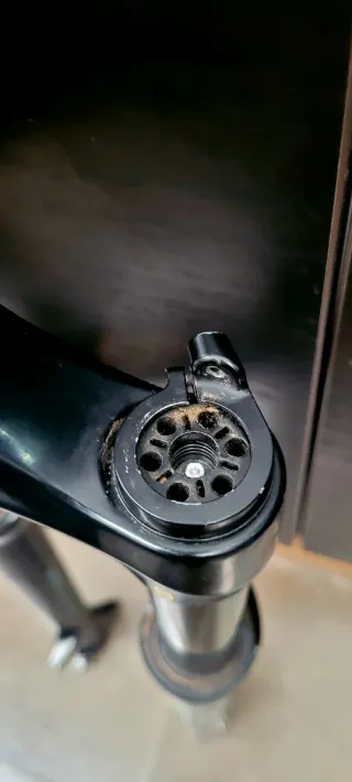 HORQUILLA SUSPENSION RST 29" DE AIRE, LEER BIEN !!