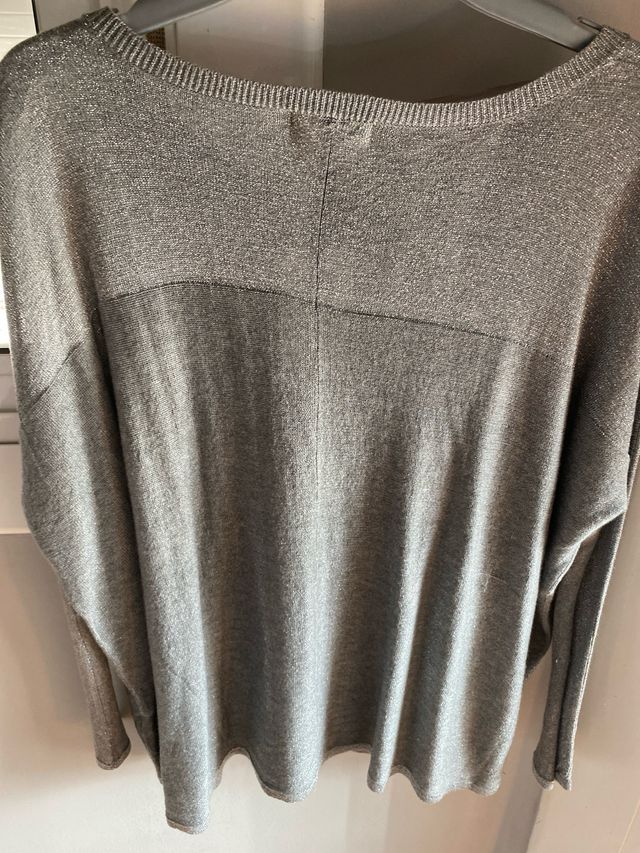 Blusa gris brillante Talla L manga larga Nueva