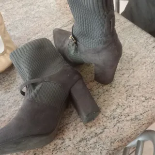 Stivaletti donna grigi