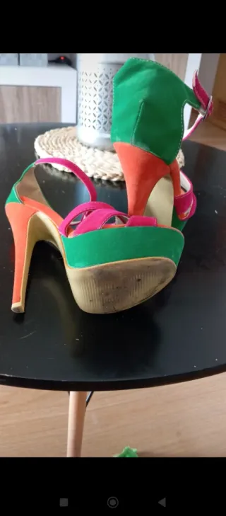 Zapatos de tacón alto multicolor