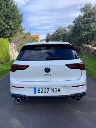 Volkswagen Golf 2021