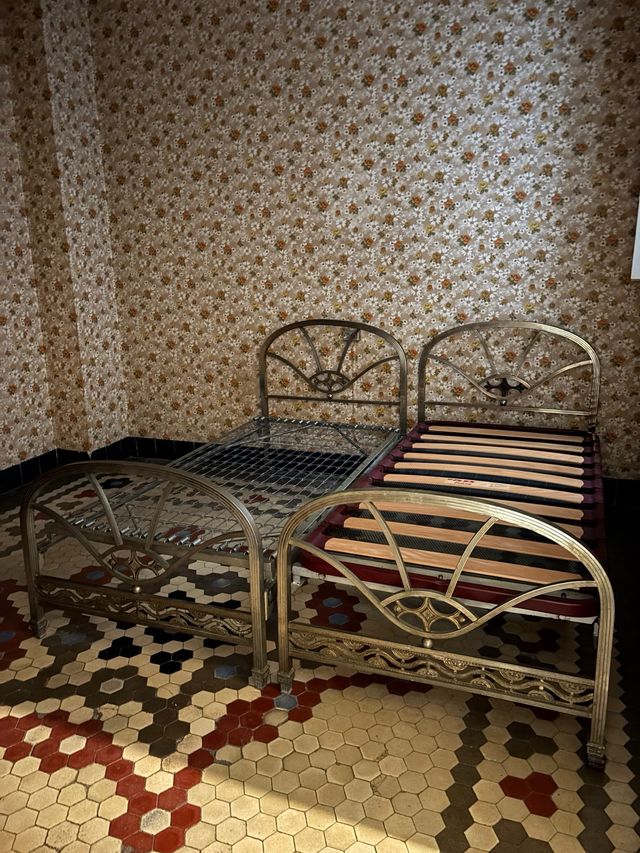 Pareja de camas de hierro 90x190