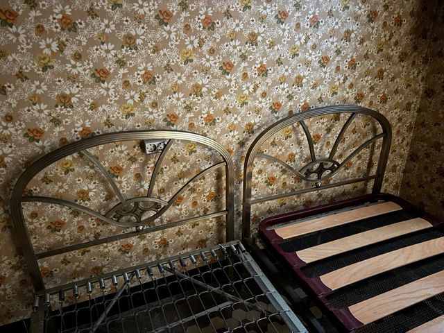 Pareja de camas de hierro 90x190