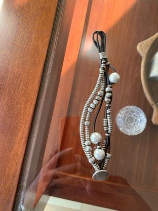 Pulsera Uno de 50 perlas y plata
