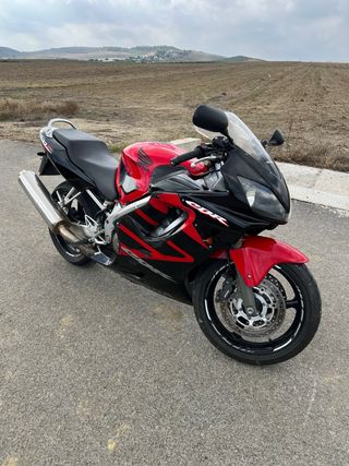 Honda CBR600 f4i Roja y Negra