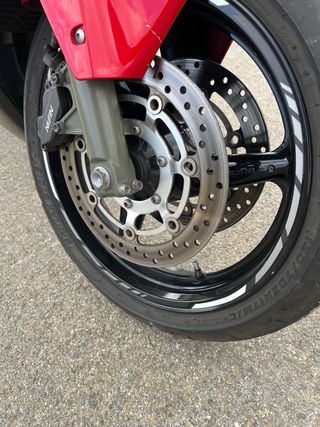 Honda CBR600 f4i Roja y Negra