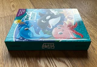 Bajo el mar. Libroaventuras: Incluye un tablero...