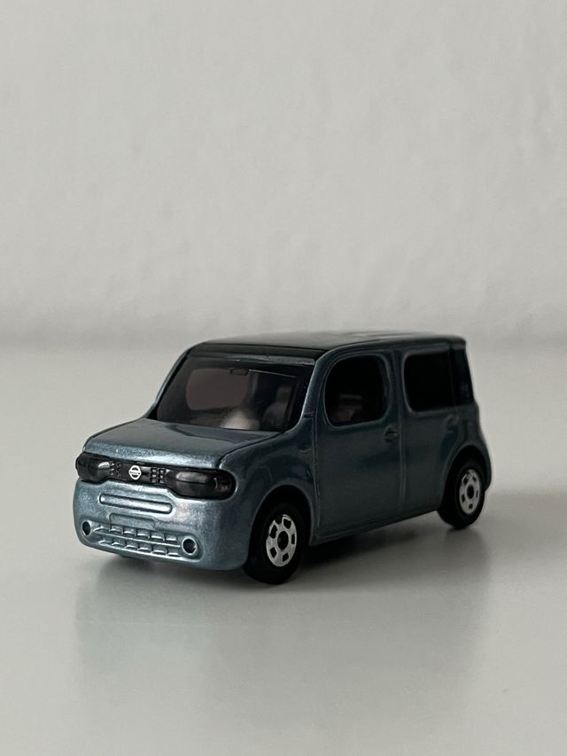 Nissan Cube 1/63 TOMICA