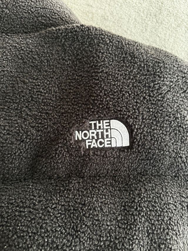 Abrigo The North Face negro crop talla 170 (XS)