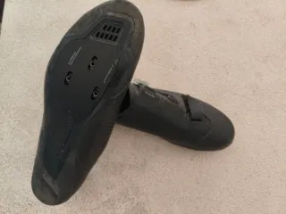 Zapatillas Ciclismo Shimano RC5 BOA Negras