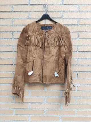 Chaqueta Zara efecto ante con flecos Talla M