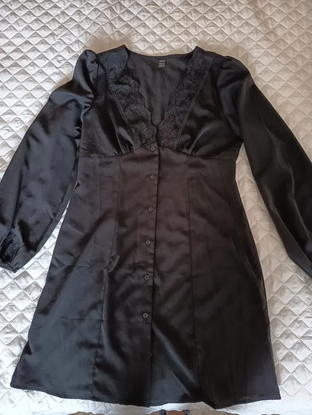 Vestido negro corto talla L