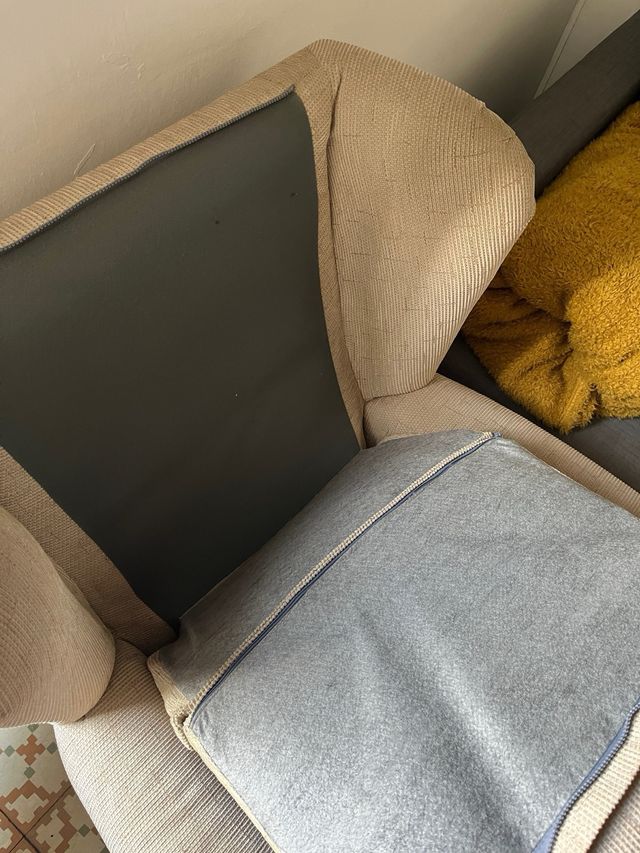 Butaca beige tela lavable —recoger antes del 28/11