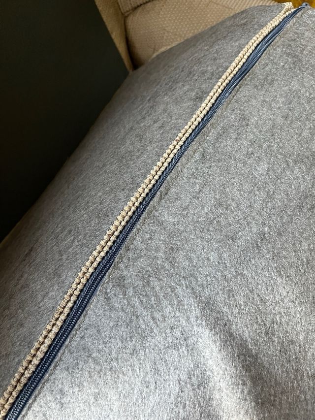 Butaca beige tela lavable —recoger antes del 28/11