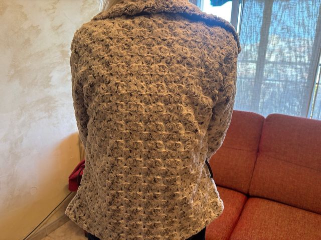 Chaqueta pelo vestir color beig