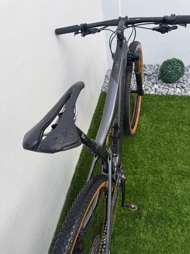 Orbea Oiz M10