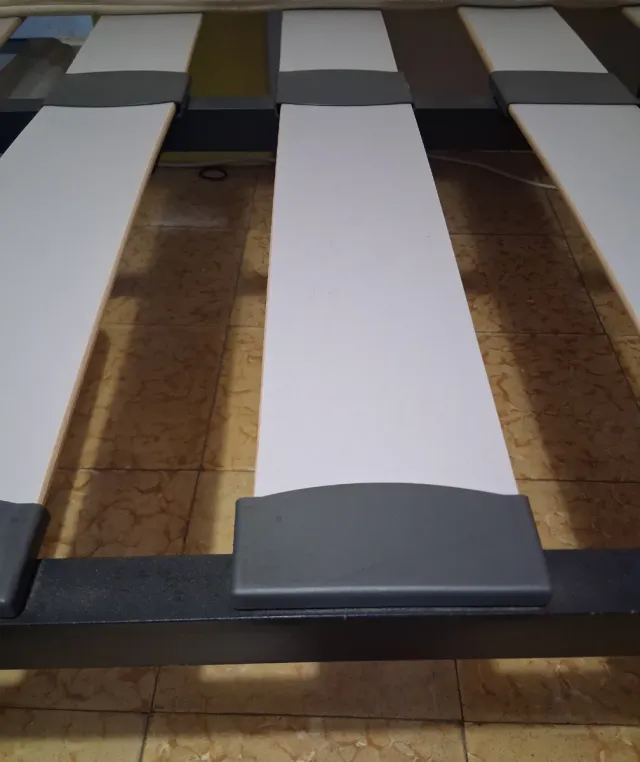 Somier de láminas 105