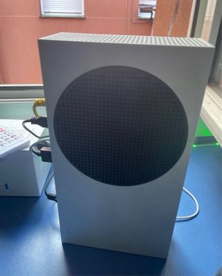 Xbox Series S Blanca + Monitor