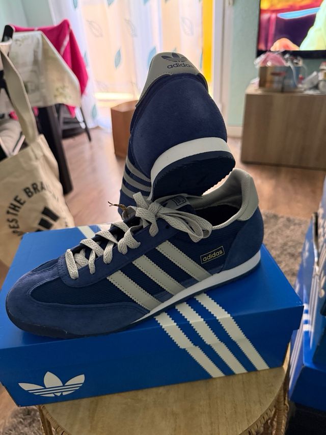 Zapatillas Adidas Azules y Grises