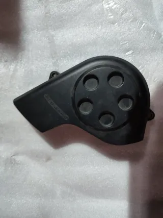 Tapa Piñón Honda CBR 600 F4I