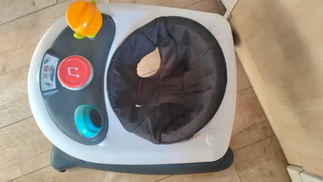 Andador Bebe Tacatá Bebeconfort Gris