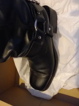 Botas altas negras