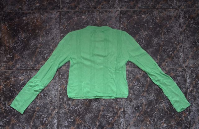 Camiseta manga larga verde Stradivarius Talla M