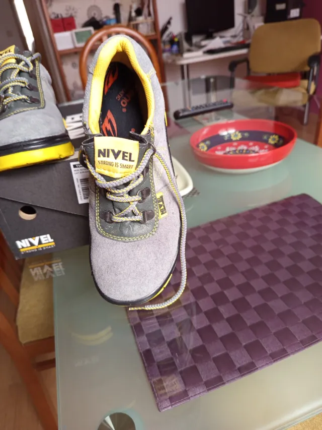Botas de seguridad Nivel grises y amarillas