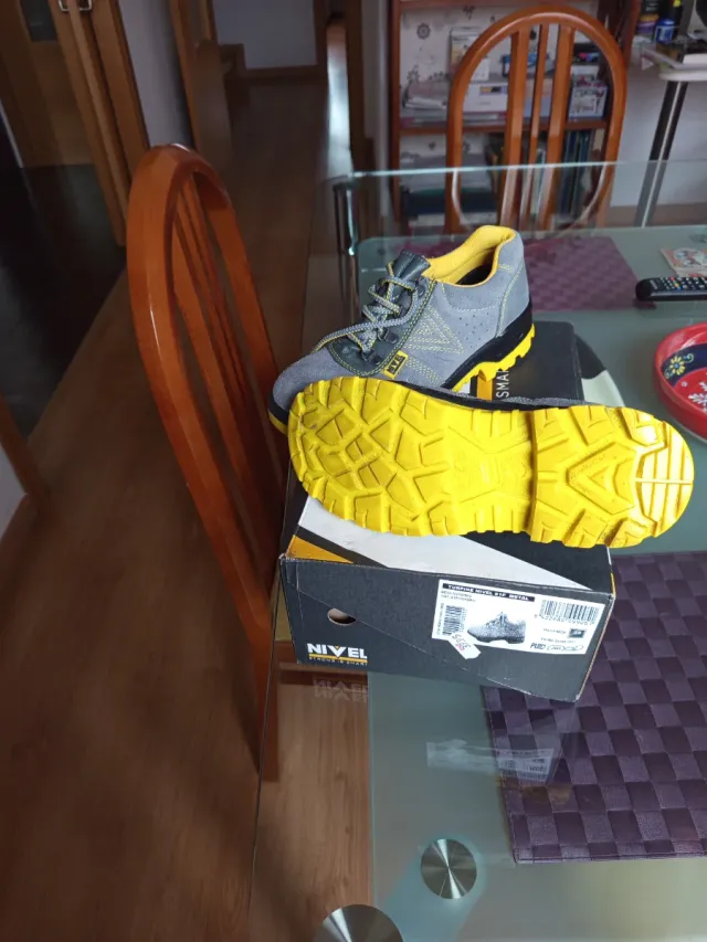 Botas de seguridad Nivel grises y amarillas