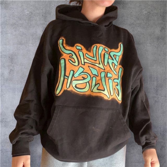 Sudadera Billie Eilish Bershka Negra