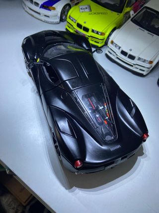 LaFerrari Signature 1:18