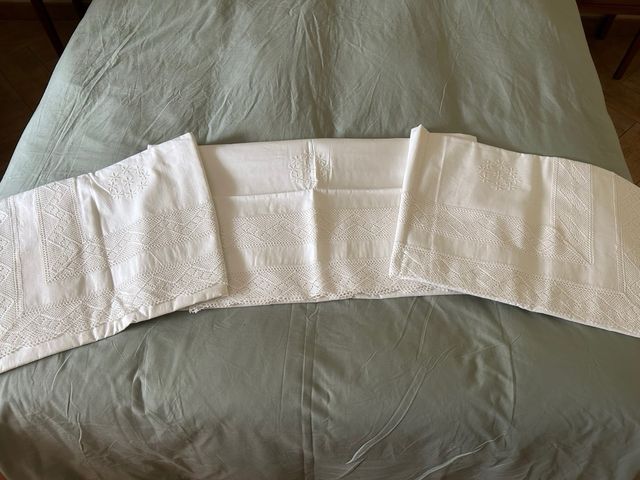 Juego Cama grande 4 Almohadas