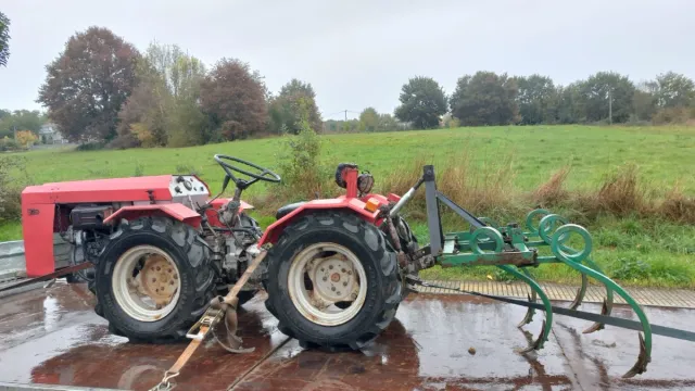 Mini Tractor Ebro A30L Rojo