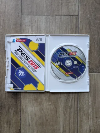 PES 2013 Pro Evolution Soccer Wii Konami