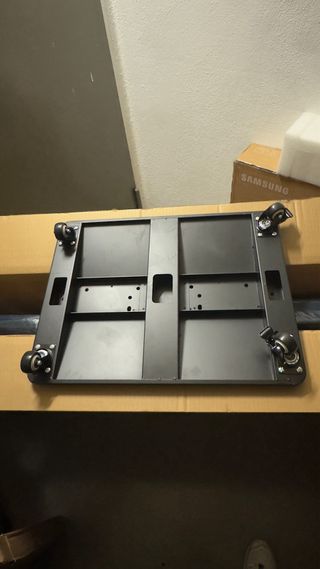 Tótem Pantalla LED Interior 43”-75”