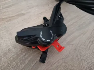 Freno trasero Shimano 520 4 pistones