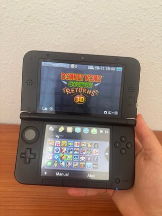 Nintendo 3DS XL Roja